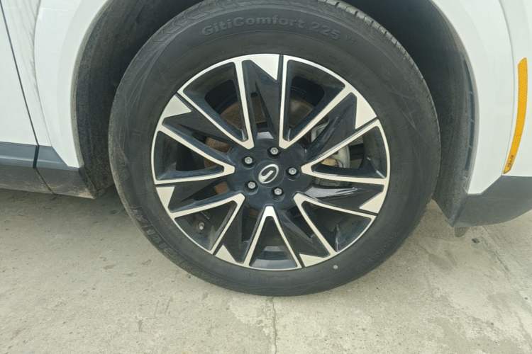 Used GAC Trumpchi GS4 2024 MAX 1.5T Flagship Edition Right Front Wheel Hub