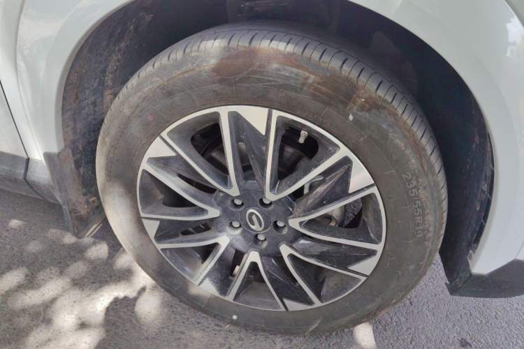 Used GAC Trumpchi GS4 2024 MAX 1.5T Flagship Edition Right Front Wheel Hub