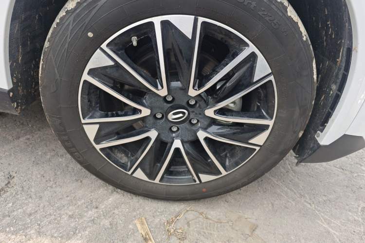 Used GAC Trumpchi GS4 2024 MAX 1.5T Flagship Edition Right Front Wheel Hub