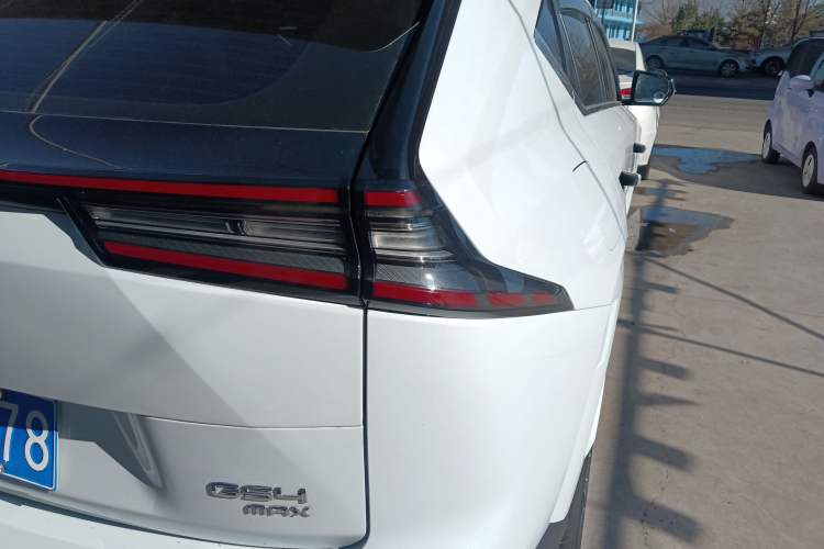 Used GAC Trumpchi GS4 2024 MAX 1.5T Flagship Edition Right Rear Taillight