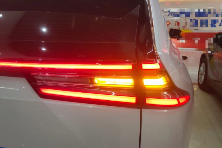 Used GAC Trumpchi GS4 2024 MAX 1.5T Flagship Edition Right Rear Taillight