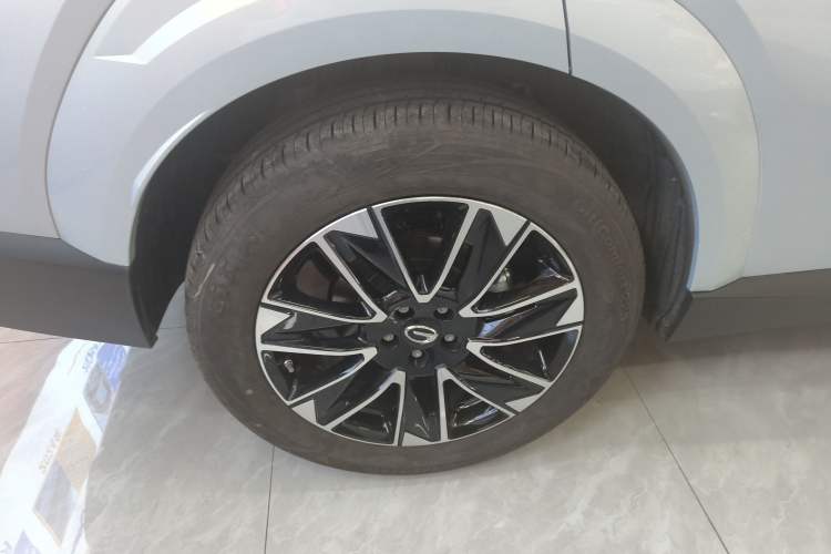 Used GAC Trumpchi GS4 2024 MAX 1.5T Flagship Edition Right Rear Wheel Hub