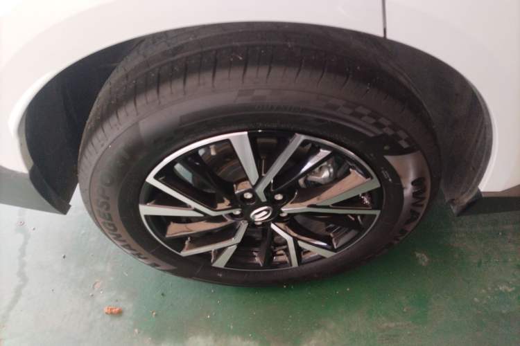 Used GAC Trumpchi GS4 2024 MAX 1.5T Flagship Edition Right Rear Wheel Hub