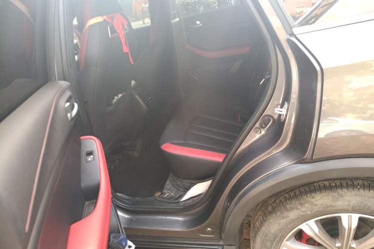 Used GAC Trumpchi GS4 COUPE 2020 270T Automatic Smart Connectivity Edition Left Rear Seat
