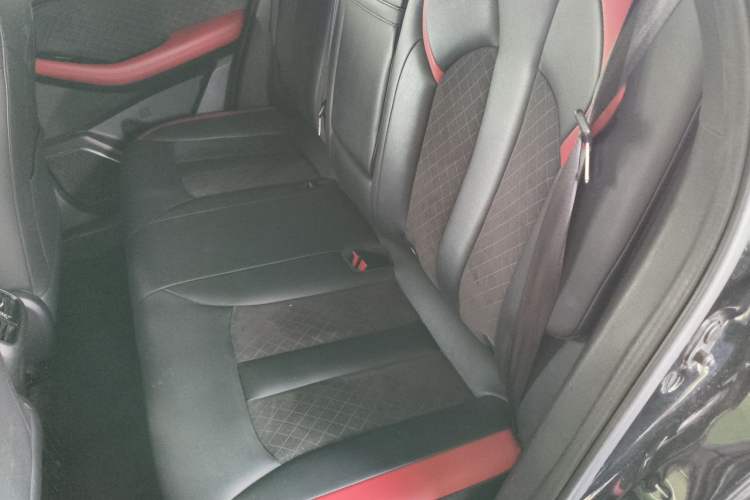 Used GAC Trumpchi GS4 COUPE 2020 270T Automatic Luxury Edition Left Rear Seat