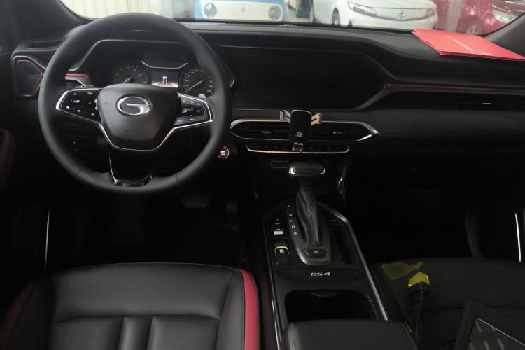 Used GAC Trumpchi GS4 COUPE 2020 270T Automatic Smart Connectivity Edition Center Console