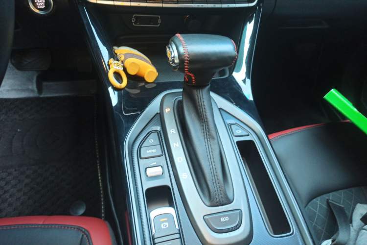 Used GAC Trumpchi GS4 COUPE 2020 270T Automatic Smart Connectivity Edition Gear Lever