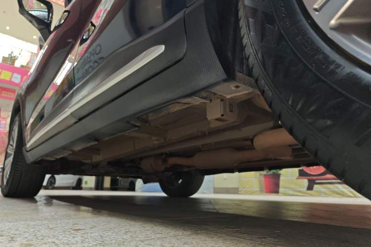 Used GAC Trumpchi GS4 COUPE 2020 270T Automatic Smart Connectivity Edition Left Side Sill