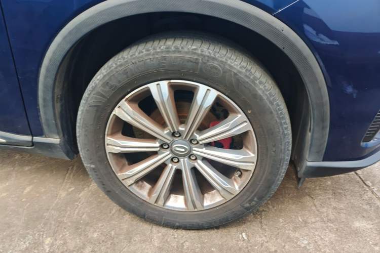 Used GAC Trumpchi GS4 COUPE 2020 270T Automatic Smart Connectivity Edition Right Front Wheel Hub