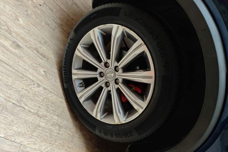 Used GAC Trumpchi GS4 COUPE 2020 270T Automatic Smart Connectivity Edition Right Rear Wheel Hub