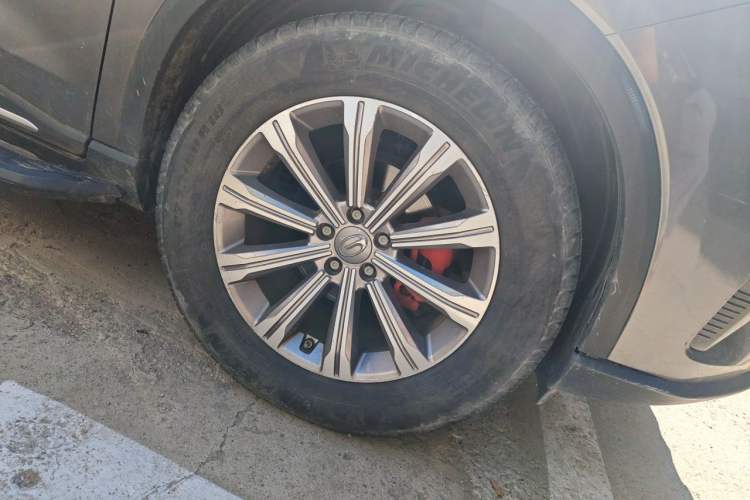 Used GAC Trumpchi GS4 COUPE 2020 270T Automatic Smart Connectivity Edition Right Front Wheel Hub