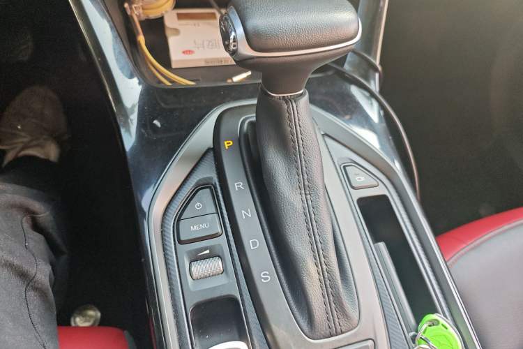 Used GAC Trumpchi GS4 COUPE 2020 270T Automatic Luxury Edition Gear Lever