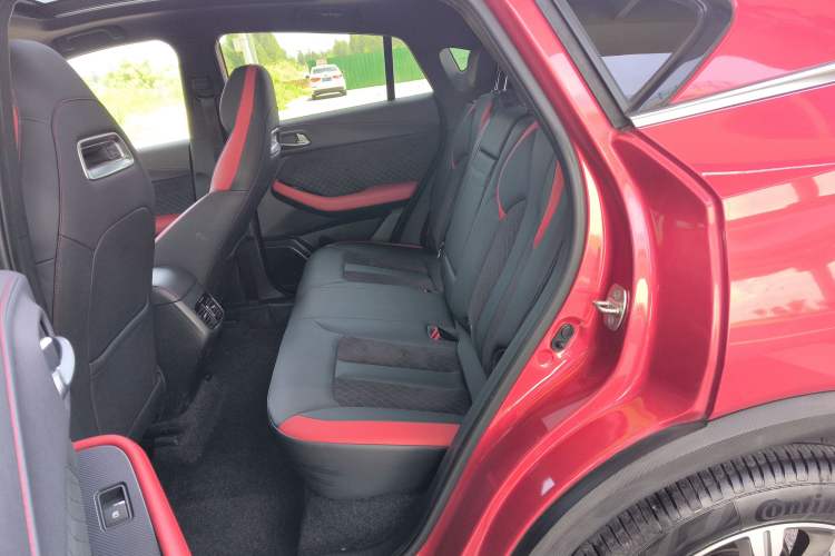 Used GAC Trumpchi GS4 COUPE 2020 270T Automatic Luxury Edition Left Rear Seat