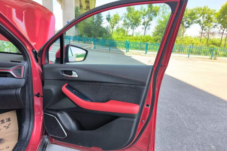 Used GAC Trumpchi GS4 COUPE 2020 270T Automatic Luxury Edition Right Front Door Interior
