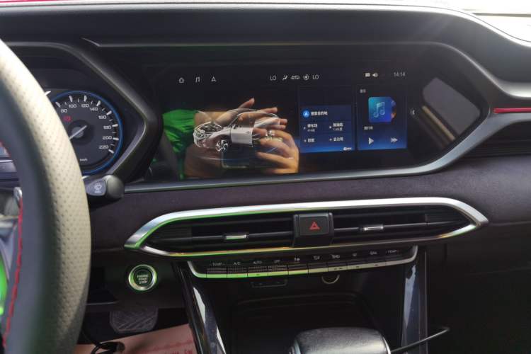 Used GAC Trumpchi GS4 COUPE 2020 270T Automatic Smart Connectivity Edition Audio And AC Panel