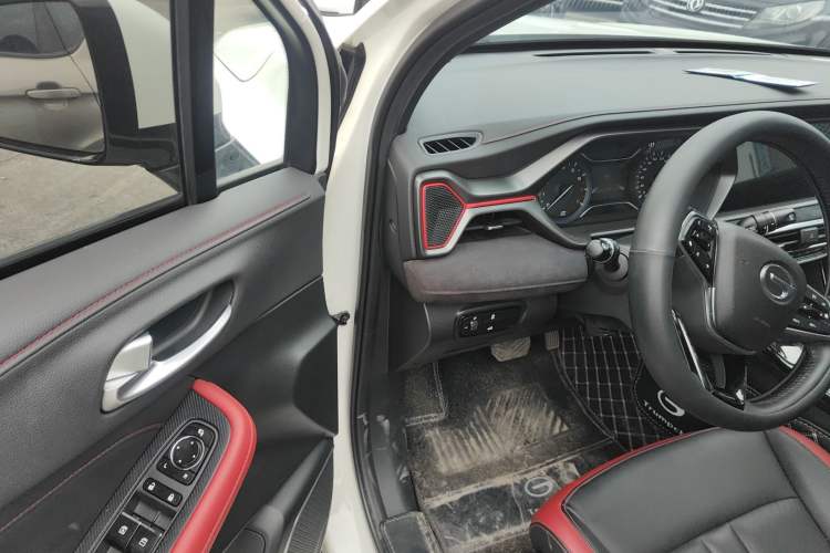 Used GAC Trumpchi GS4 COUPE 2020 270T Automatic Smart Connectivity Edition Driver Seat