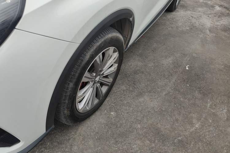 Used GAC Trumpchi GS4 COUPE 2020 270T Automatic Smart Connectivity Edition Left Front Wheel Hub