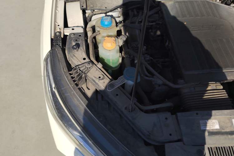 Used GAC Trumpchi GS4 New Energy 2020 1.5T PHEV Smart Enjoyment Version Engine Bay Right