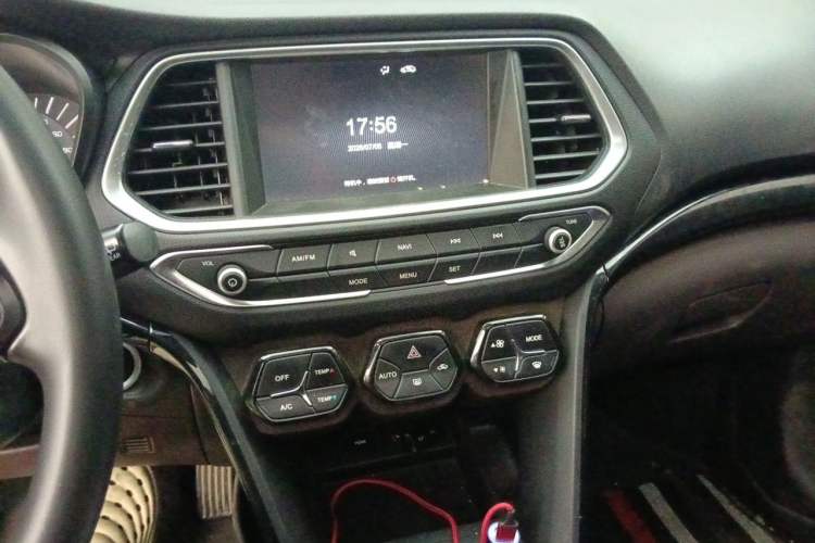 Used GAC Trumpchi GS4 New Energy 2017 1.5L PHEV Smart Enjoyment Edition Audio And AC Panel