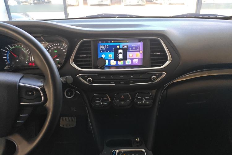 Used GAC Trumpchi GS4 New Energy 2017 1.5L PHEV Smart Enjoyment Edition Audio And AC Panel