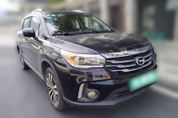 Used GAC Trumpchi GS4 New Energy 2017 1.5L PHEV Smart Enjoyment Edition Front Right 45 Deg