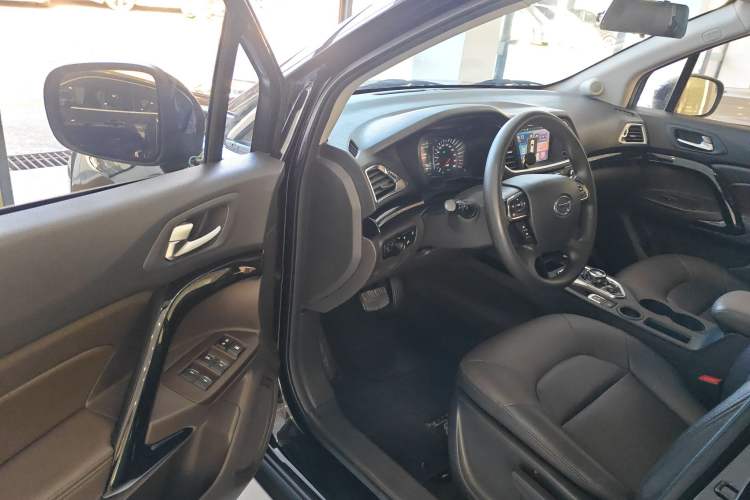 Used GAC Trumpchi GS4 New Energy 2017 1.5L PHEV Smart Enjoyment Edition Interior 3