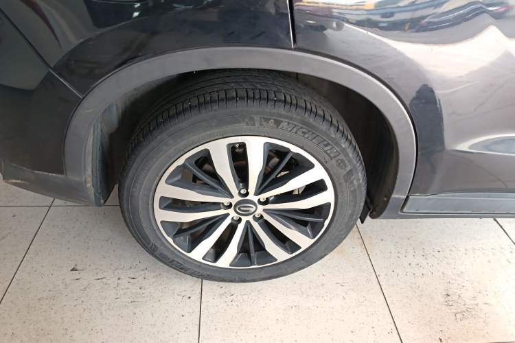 Used GAC Trumpchi GS4 New Energy 2017 1.5L PHEV Smart Enjoyment Edition Right Rear Wheel Hub