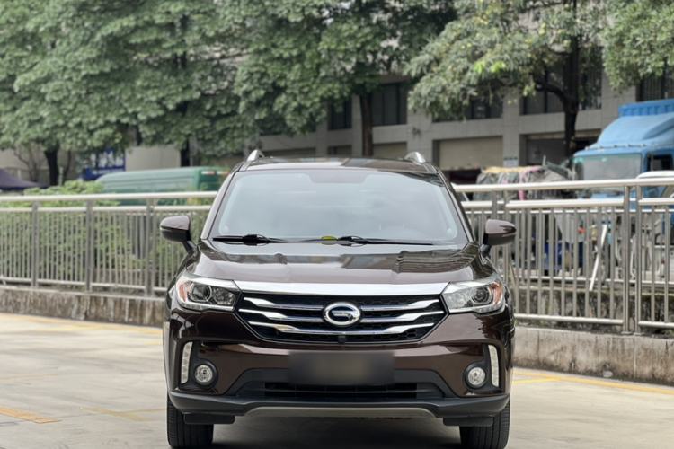Used GAC Trumpchi GS4 New Energy 2017 1.5L PHEV Deluxe Edition Exterior 3