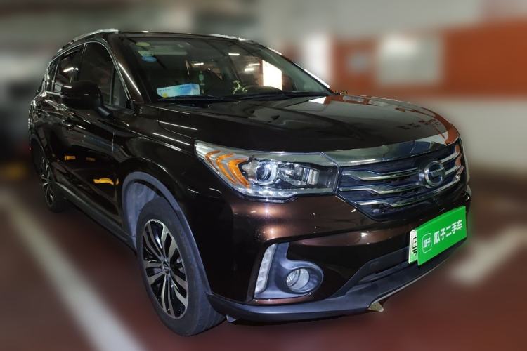 Used GAC Trumpchi GS4 New Energy 2017 1.5L PHEV Smart Enjoyment Edition Front Right 45 Deg
