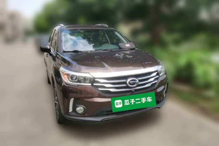 Used GAC Trumpchi GS4 New Energy 2017 1.5L PHEV Smart Enjoyment Edition Front Right 45 Deg
