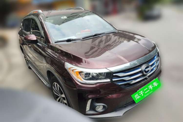 Used GAC Trumpchi GS4 New Energy 2017 1.5L PHEV Smart Enjoyment Edition Front Right 45 Deg