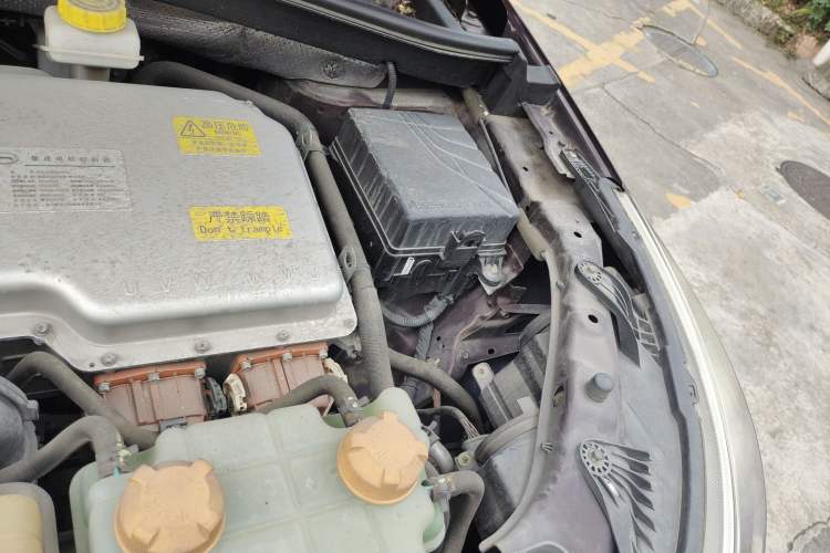 Used GAC Trumpchi GS4 New Energy 2017 1.5L PHEV Deluxe Edition Engine Bay Left