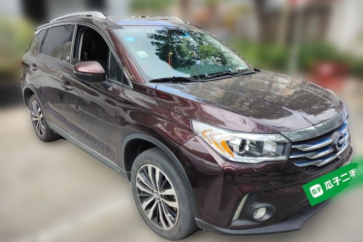 Used GAC Trumpchi GS4 New Energy 2017 1.5L PHEV Deluxe Edition Front Right 45 Deg