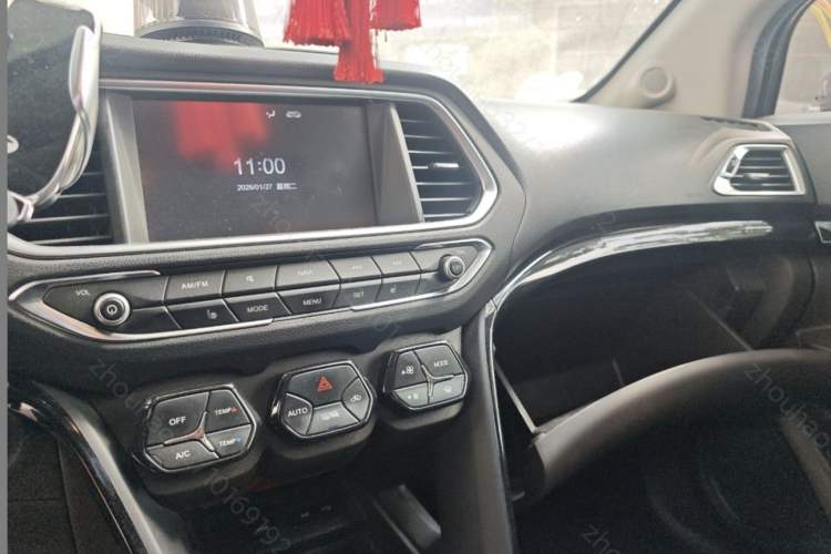Used GAC Trumpchi GS4 New Energy 2017 1.5L PHEV Deluxe Edition Audio And AC Panel