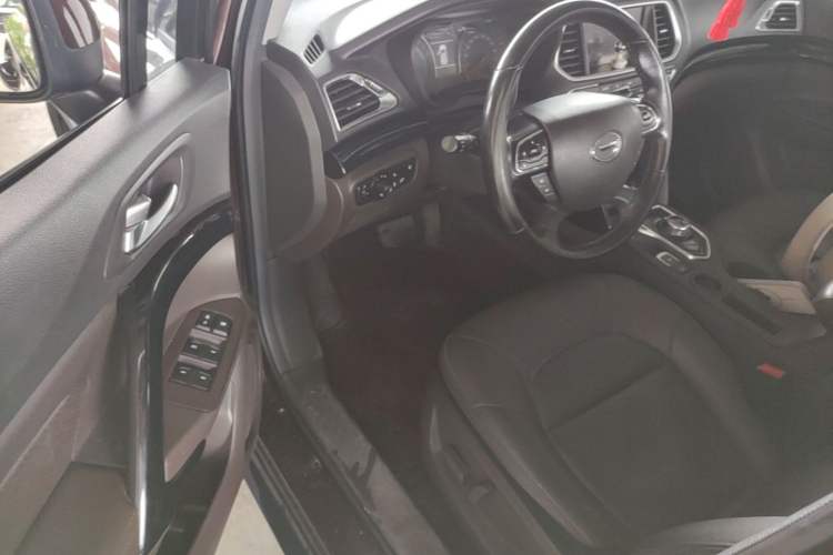 Used GAC Trumpchi GS4 New Energy 2017 1.5L PHEV Deluxe Edition Driver Seat