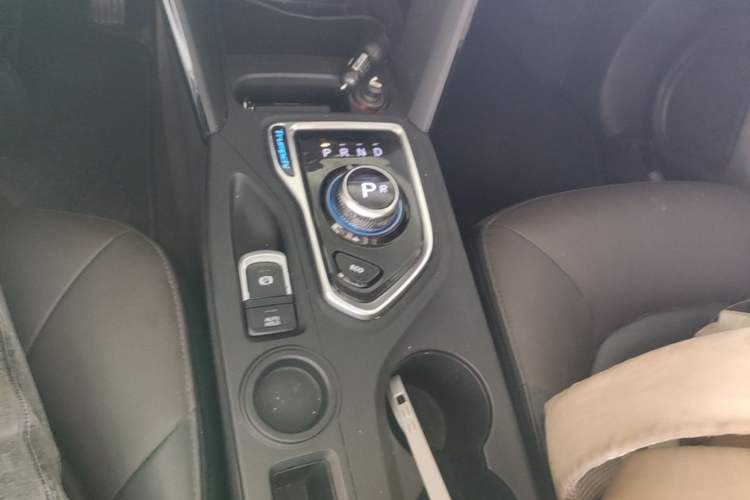 Used GAC Trumpchi GS4 New Energy 2017 1.5L PHEV Deluxe Edition Gear Lever