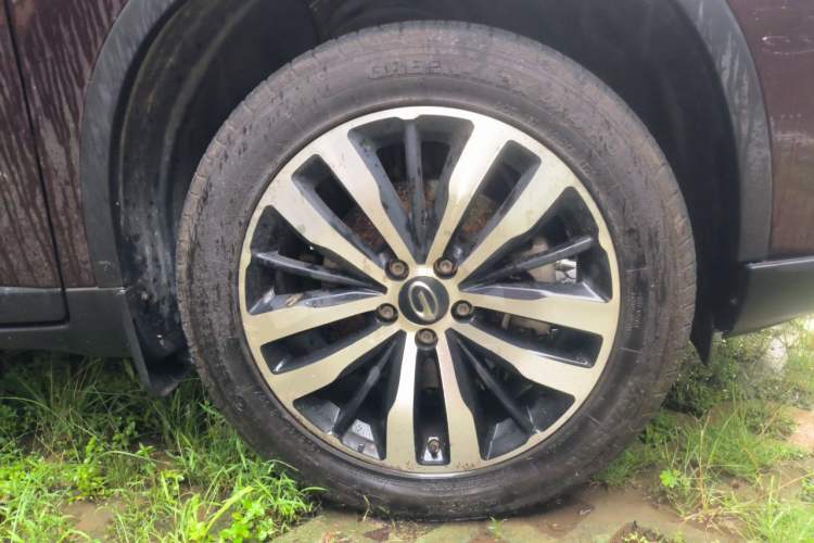 Used GAC Trumpchi GS4 New Energy 2017 1.5L PHEV Smart Enjoyment Edition Right Front Wheel Hub