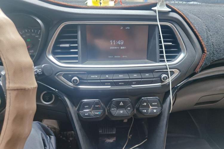 Used GAC Trumpchi GS4 New Energy 2017 1.5L PHEV Smart Enjoyment Edition Audio And AC Panel