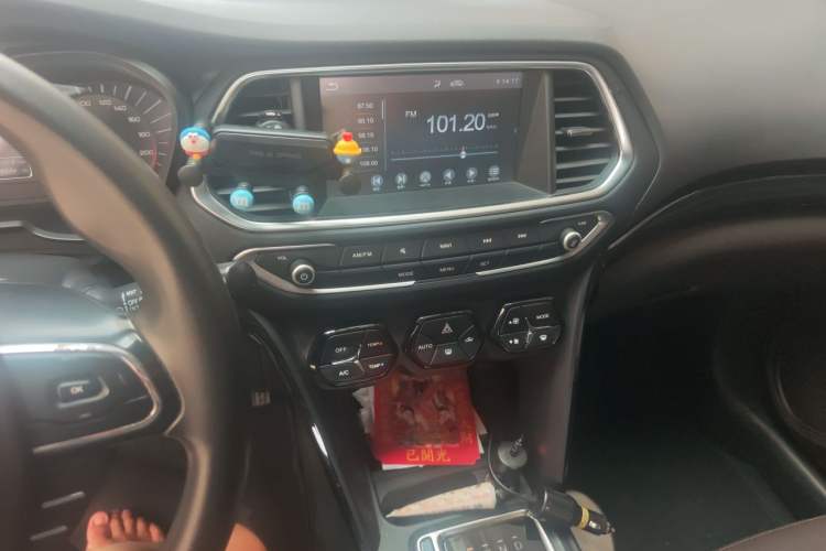 Used GAC Trumpchi GS4 New Energy 2017 1.5L PHEV Smart Enjoyment Edition Audio And AC Panel