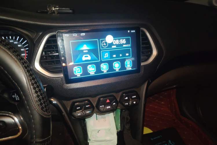 Used GAC Trumpchi GS4 New Energy 2017 1.5L PHEV Deluxe Edition Audio And AC Panel
