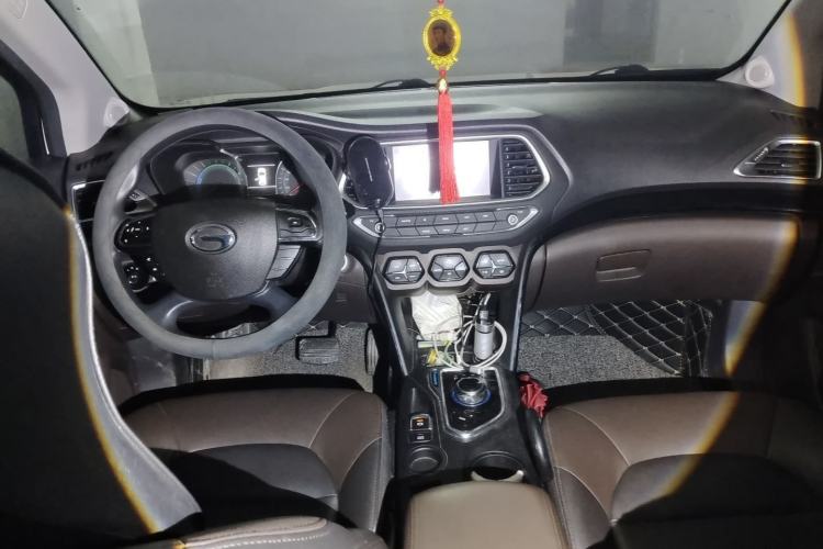 Used GAC Trumpchi GS4 New Energy 2017 1.5L PHEV Smart Enjoyment Edition Center Console