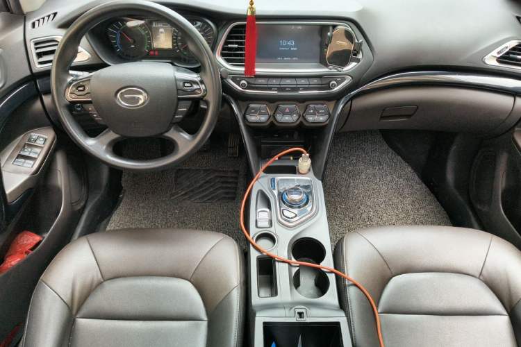 Used GAC Trumpchi GS4 New Energy 2017 1.5L PHEV Smart Enjoyment Edition Center Console