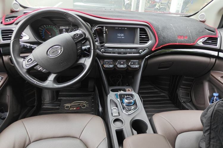 Used GAC Trumpchi GS4 New Energy 2017 1.5L PHEV Deluxe Edition Center Console