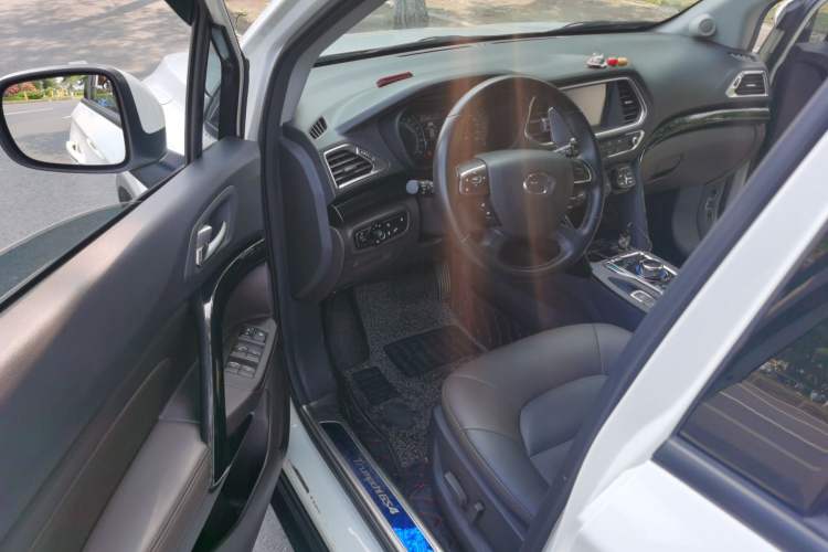 Used GAC Trumpchi GS4 New Energy 2017 1.5L PHEV Deluxe Edition Driver Seat