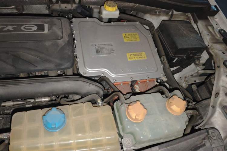 Used GAC Trumpchi GS4 New Energy 2017 1.5L PHEV Deluxe Edition Engine Bay Left