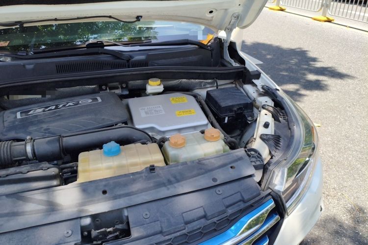 Used GAC Trumpchi GS4 New Energy 2017 1.5L PHEV Smart Enjoyment Edition Engine Bay Left