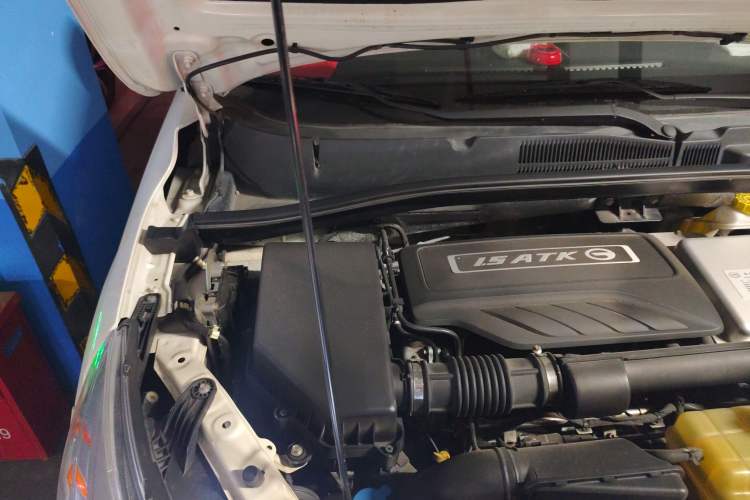 Used GAC Trumpchi GS4 New Energy 2017 1.5L PHEV Deluxe Edition Engine Bay Right
