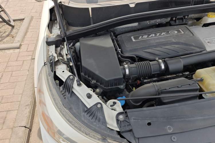 Used GAC Trumpchi GS4 New Energy 2017 1.5L PHEV Deluxe Edition Engine Bay Right