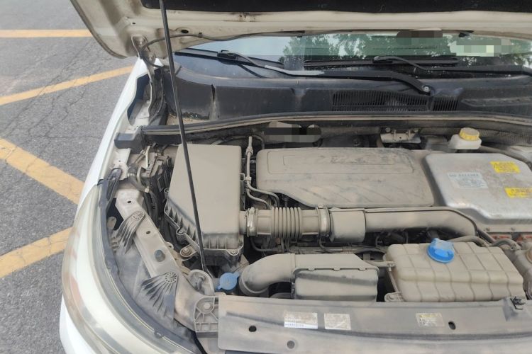 Used GAC Trumpchi GS4 New Energy 2017 1.5L PHEV Deluxe Edition Engine Bay Right