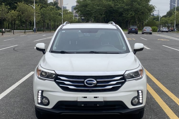 Used GAC Trumpchi GS4 New Energy 2017 1.5L PHEV Deluxe Edition Exterior 8